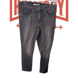 Stylish Black Cropped Women's Jeans